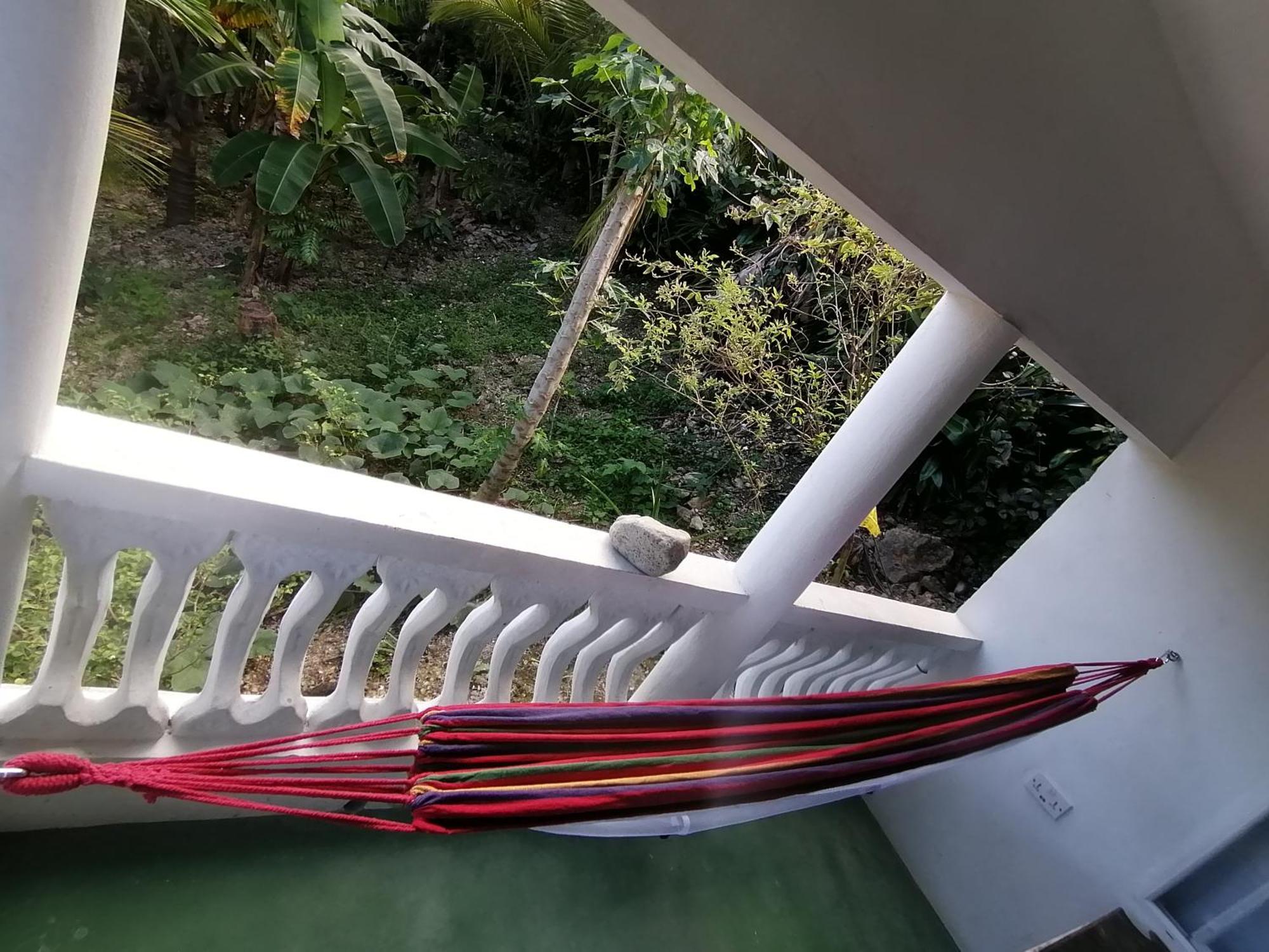 Port Antonio Brian'S Beach House ภายนอก รูปภาพ